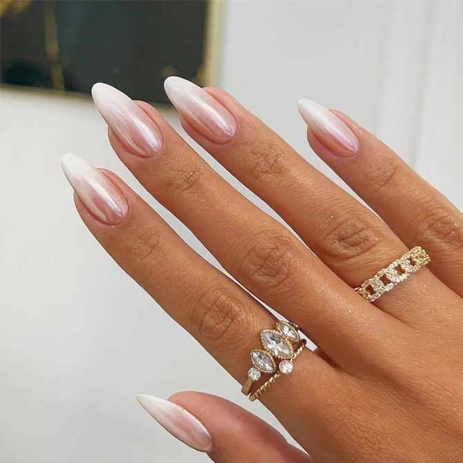 Best Press-On Nails in Qatar — Salon Nails at Home (2026)