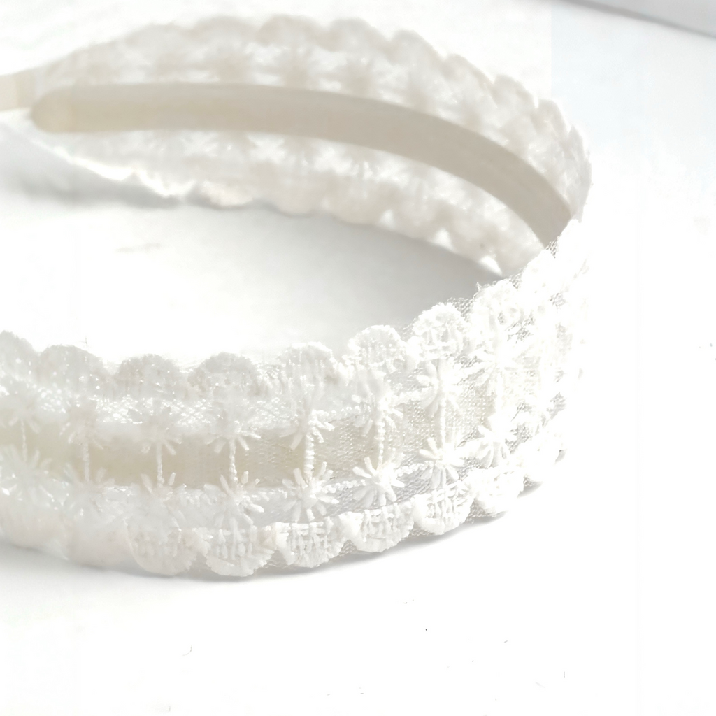 Lace headband