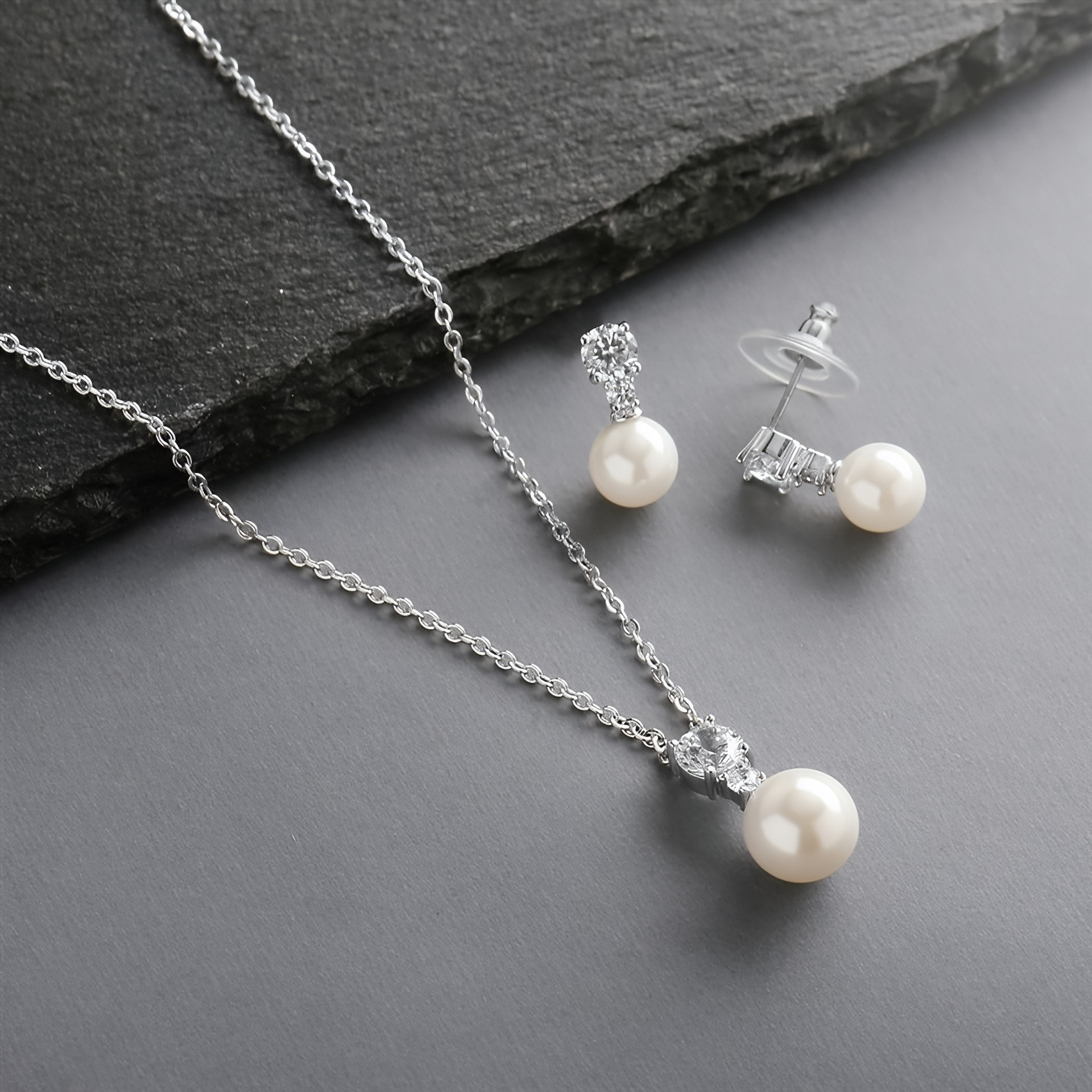 Elegance Pearl Jewelry Set