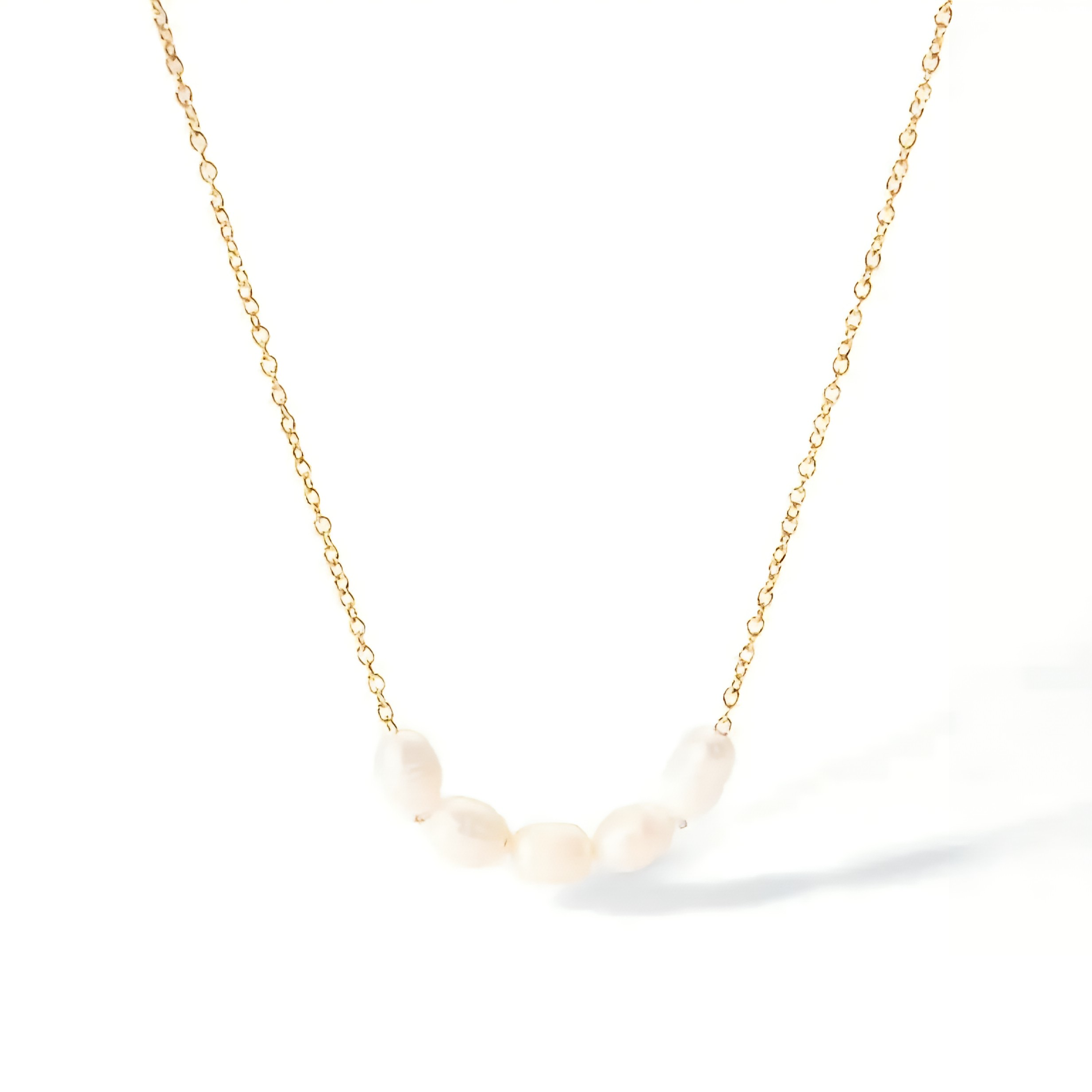 Elegant Pearl Necklace