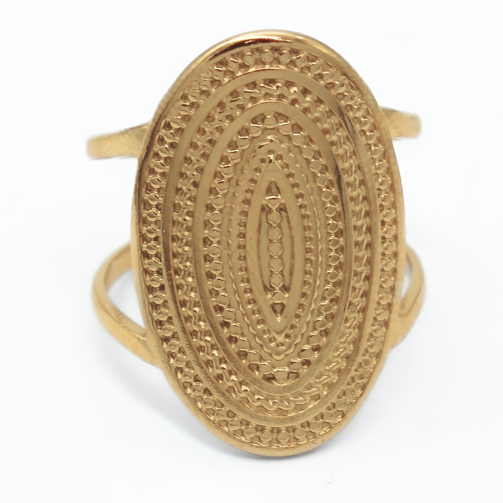 Golden Geometric Ring