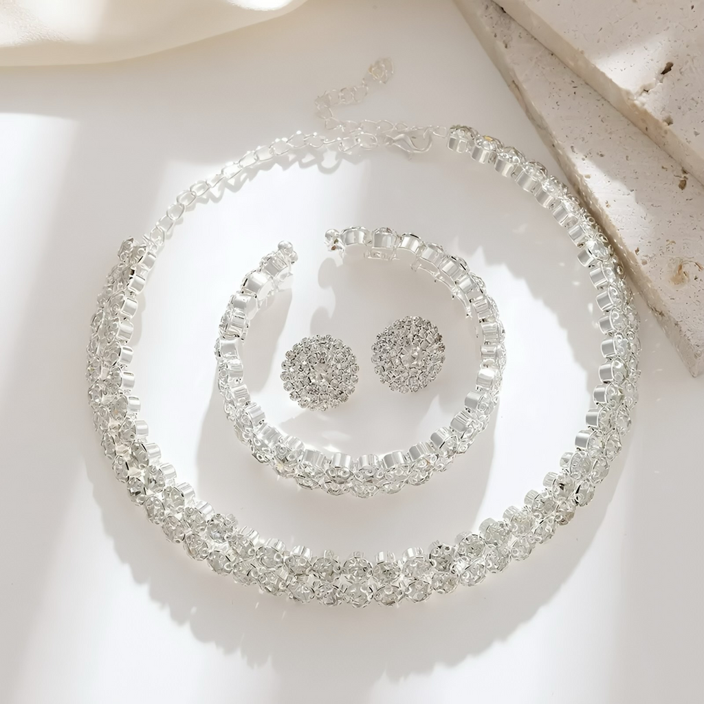 Sparkling Silver Jewelry Set