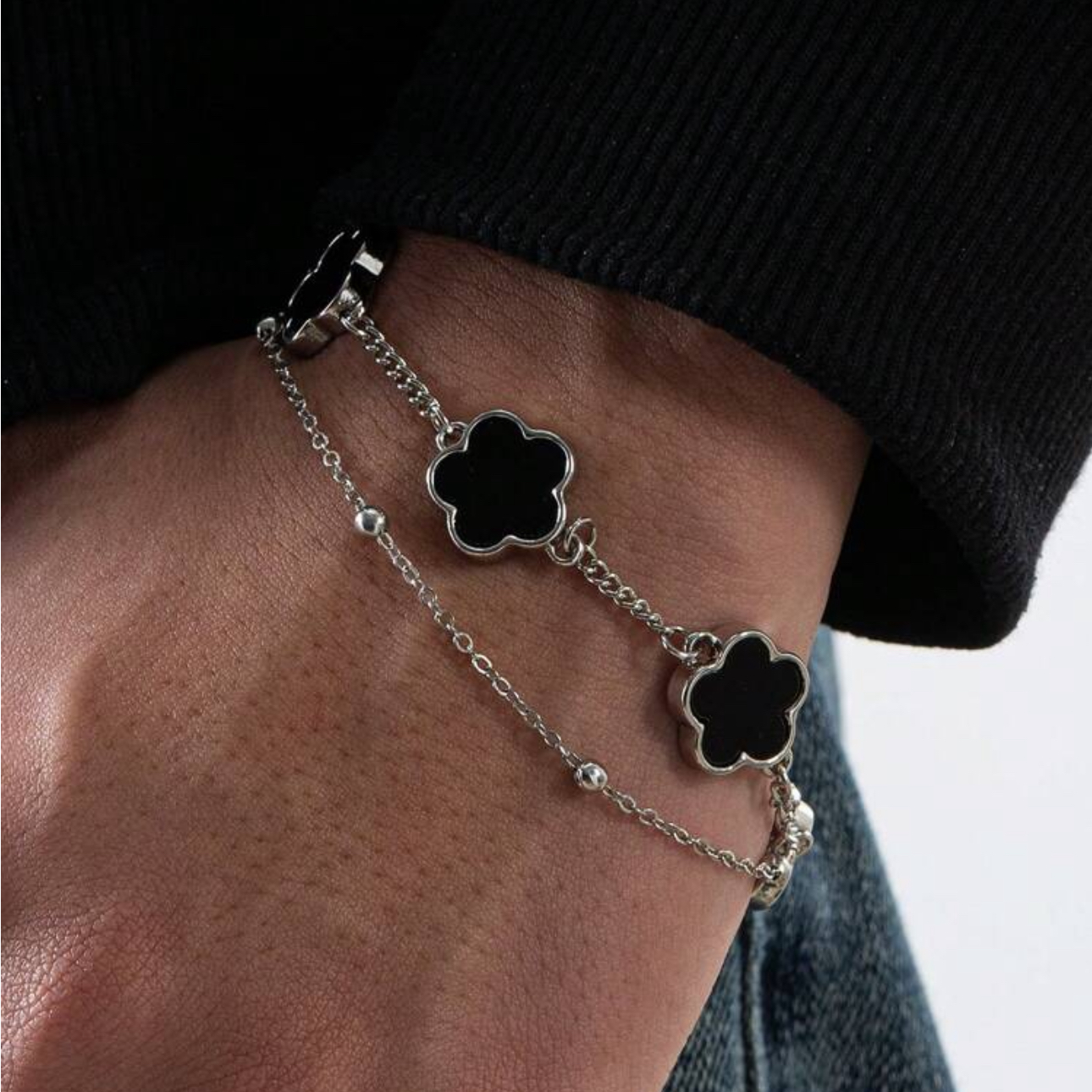 Black Cleef Bracelet