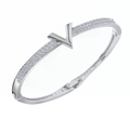 Vera Bangle