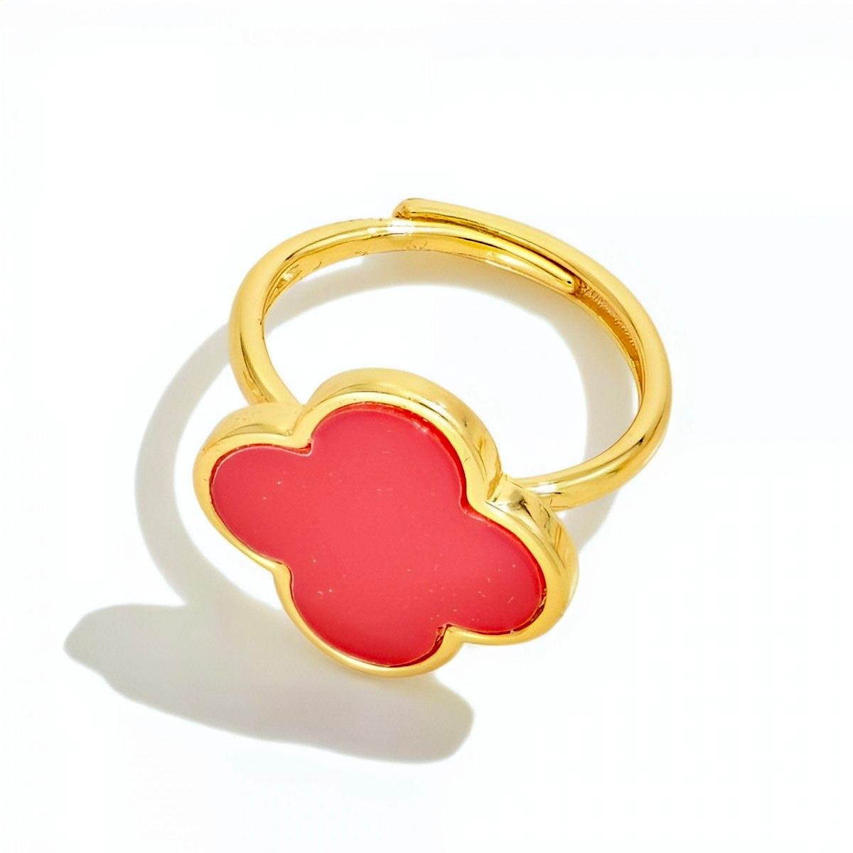 Rouge Clover Ring - Women's Ring | Asena Boutique Qatar